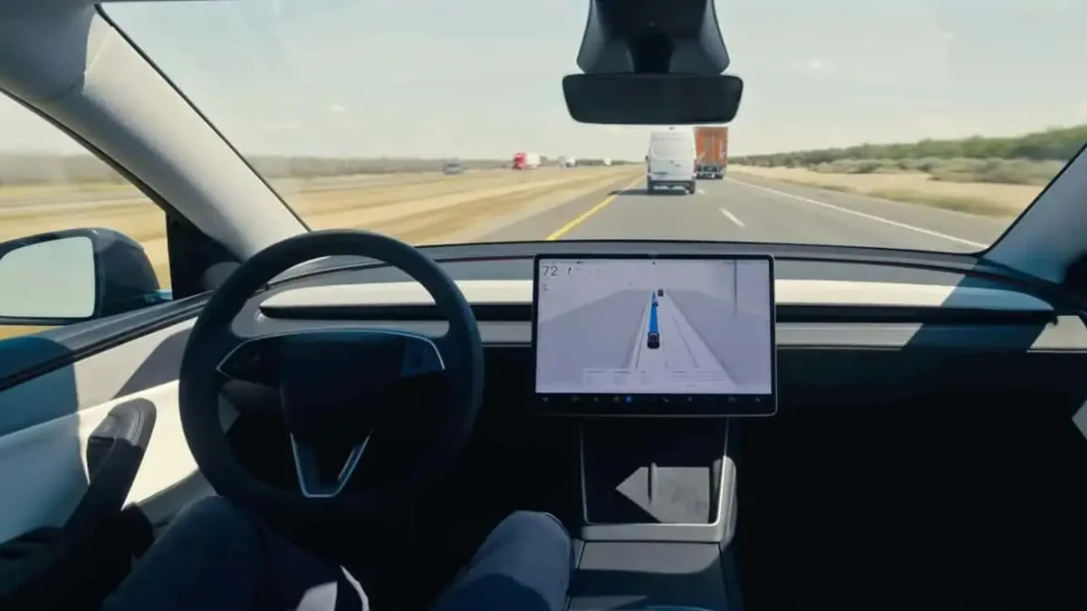 Imagem da matéria: Sistema Autopilot ativo em acidente reacende polêmica sobre a Tesla, de Elon Musk