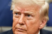 Criança de 2 anos é jogada ao mar por ‘chorar demais’ em barco de migrantes, diz autoridade