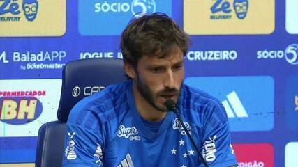 Apresentado pelo Cruzeiro, Matías Viña explica afastamento polêmico no River Plate