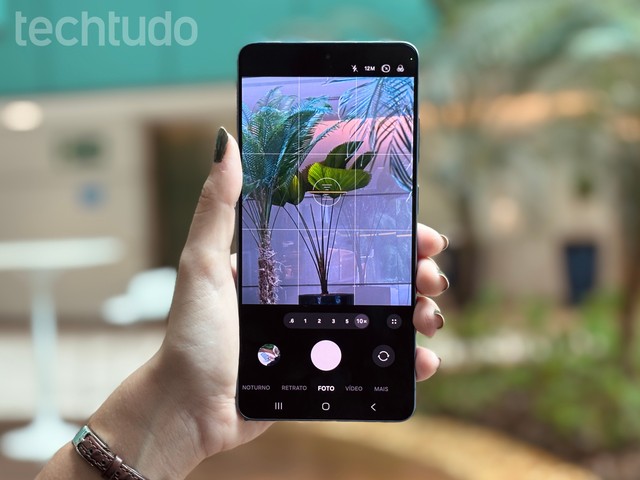 iPhone 18 Pro Max vs Galaxy S26 Ultra: qual o melhor topo de linha?