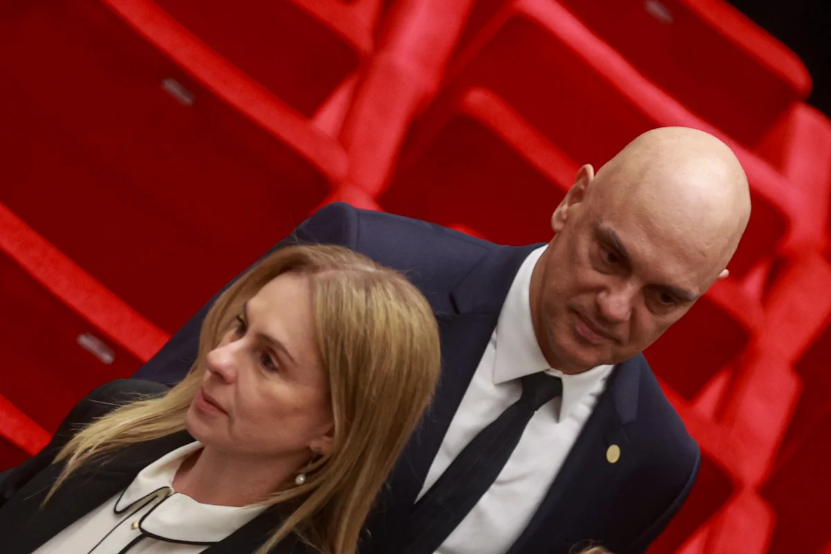 Moraes é sorteado relator de ação que envolve a esposa, Vorcaro e Lulinha