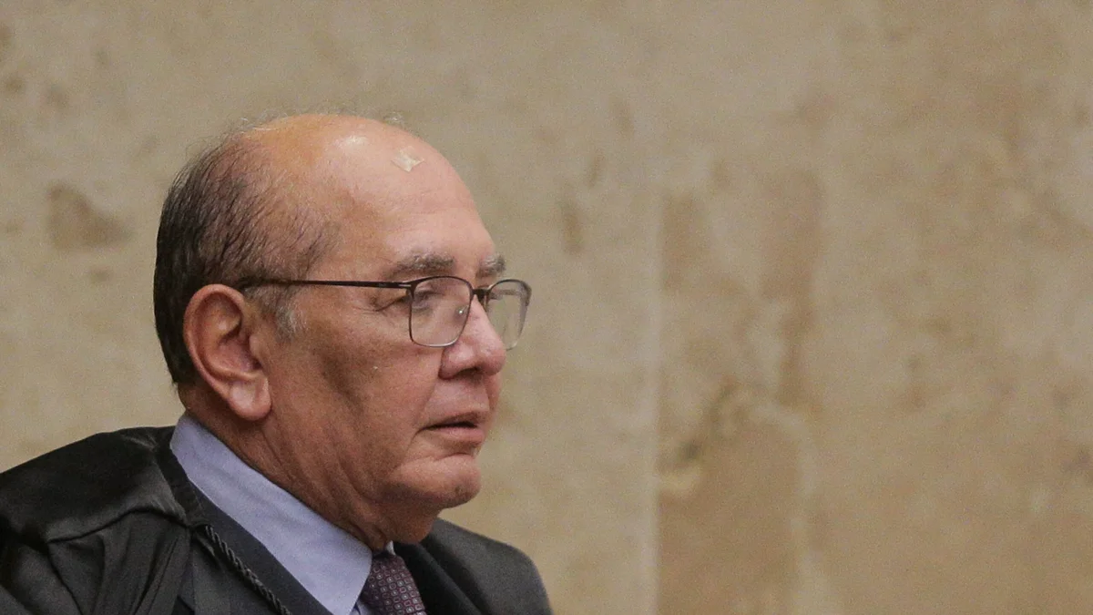 Gilmar decide que reajuste de Lula ao Bolsa Família não viola lei eleitoral