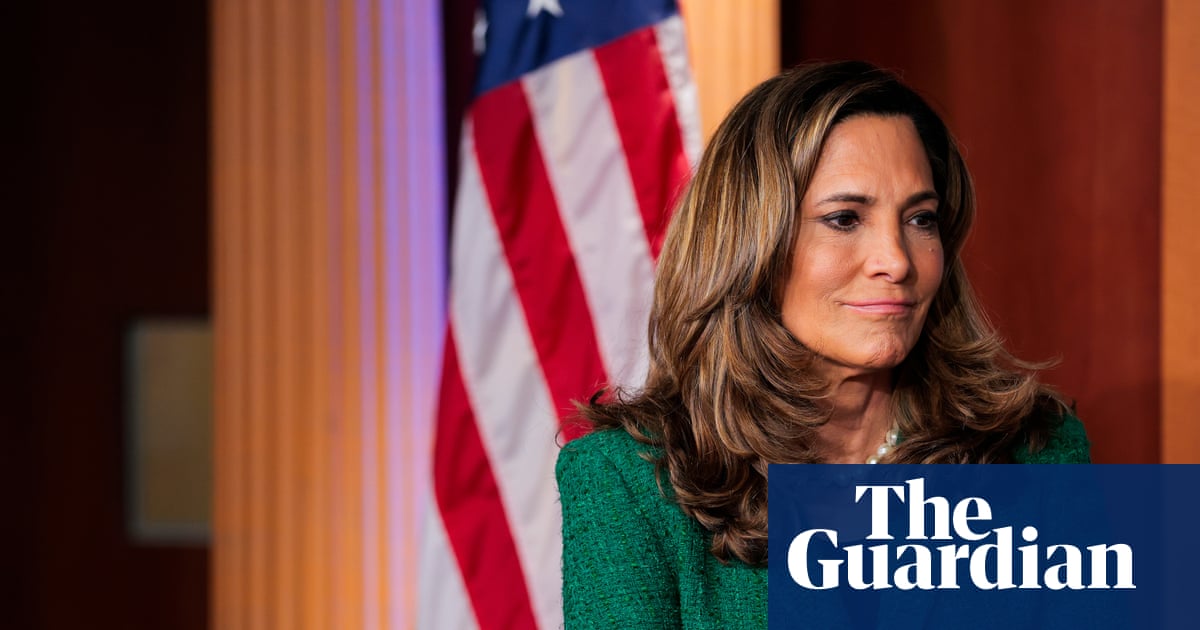 Um republicano da Câmara dos Representantes lança um anúncio de campanha crítico das políticas de imigração de Trump