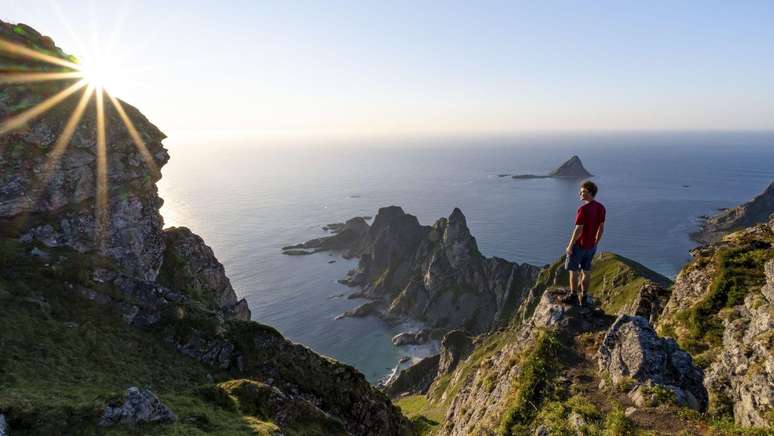 A remota ilha onde hackers se preparam para nos defender de uma guerra invisível