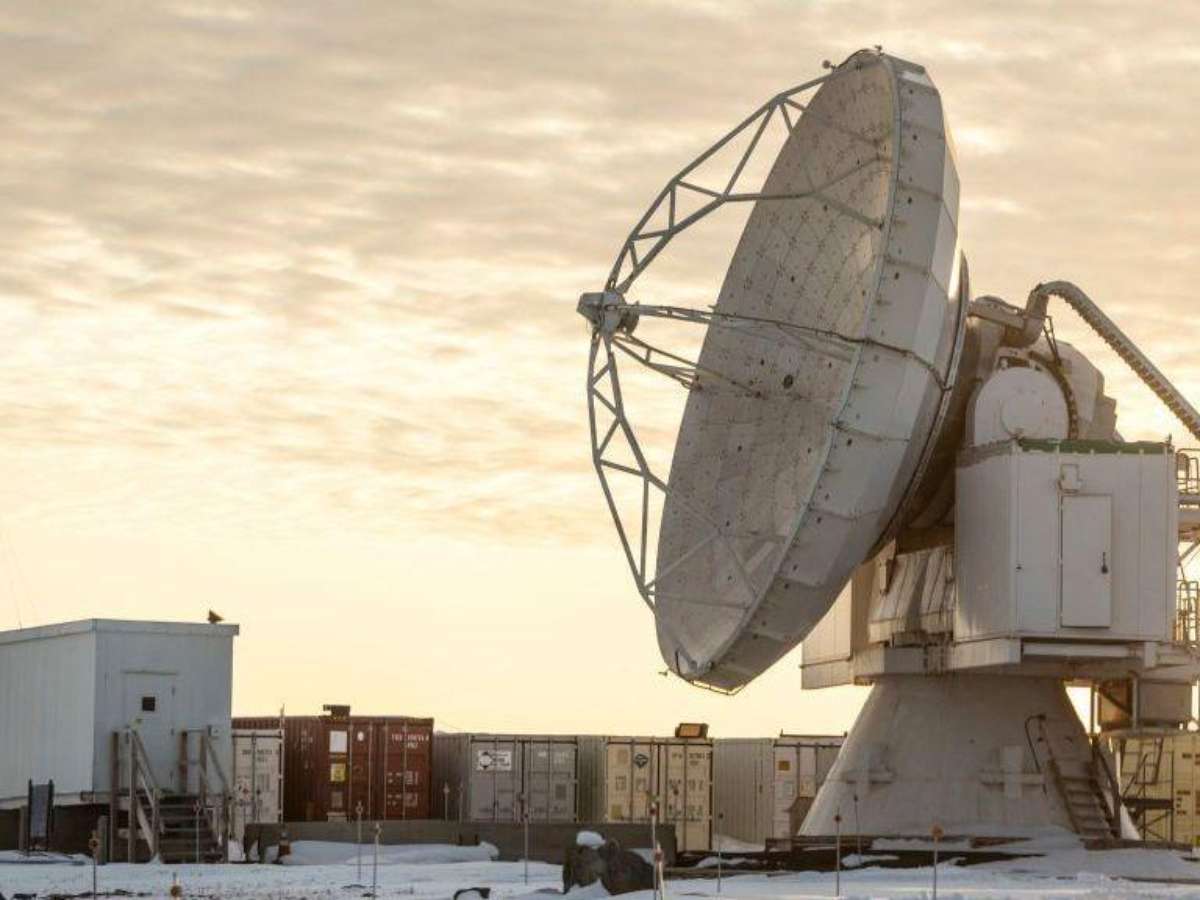 EUA confirmam ter colocado pela primeira vez armamentos no espaço