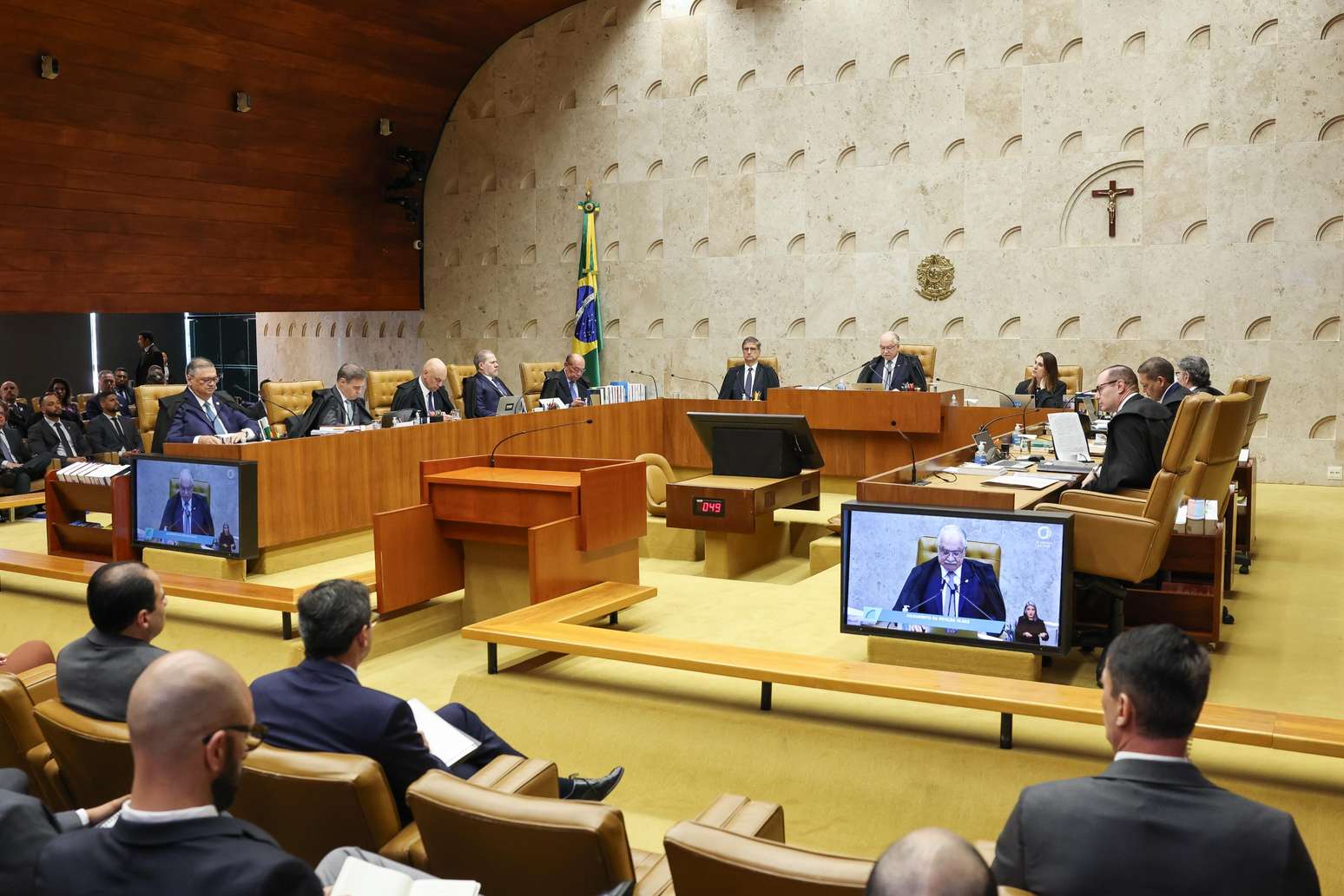 Sess&atilde;o do STF do &uacute;ltimo dia 15 de setembro