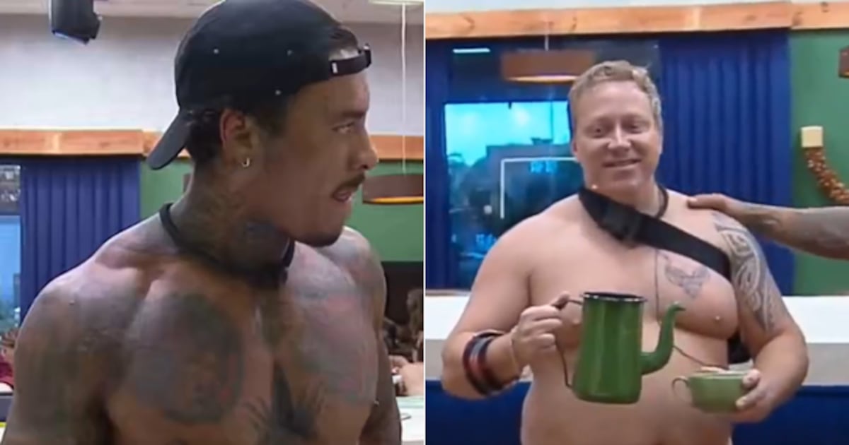 Tá em casa? Murilo Dias puxa a orelha de Serginho Hondjakoff por cueca apertada