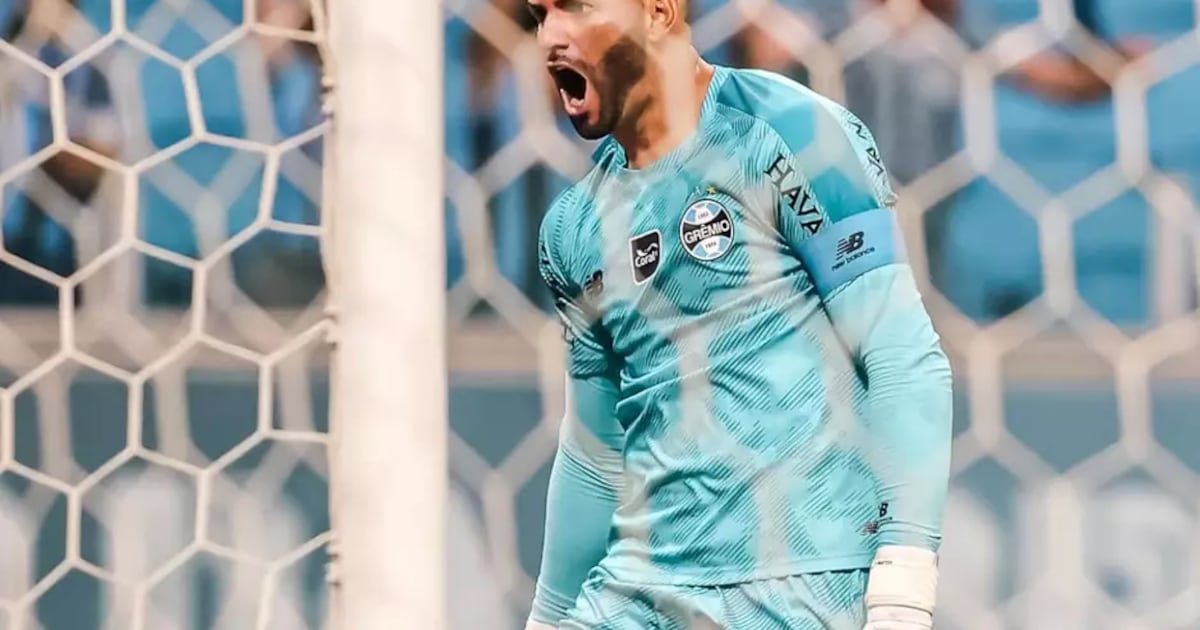 ‘Não foi para mostrar nada,’ disfarça Weverton. Mas a espetacular atuação travou o Palmeiras contra o Flamengo. Resposta a Abel. Sua saída foi pela idade