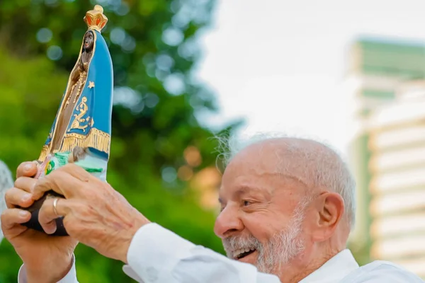 Na Bahia, Lula chama ACM Neto de jóquei de cabrito e Flávio de mequetrefe