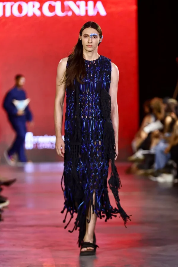 Metrópoles Catwalk conclui edição com Petzold 1981, Lago e Vitor Cunha