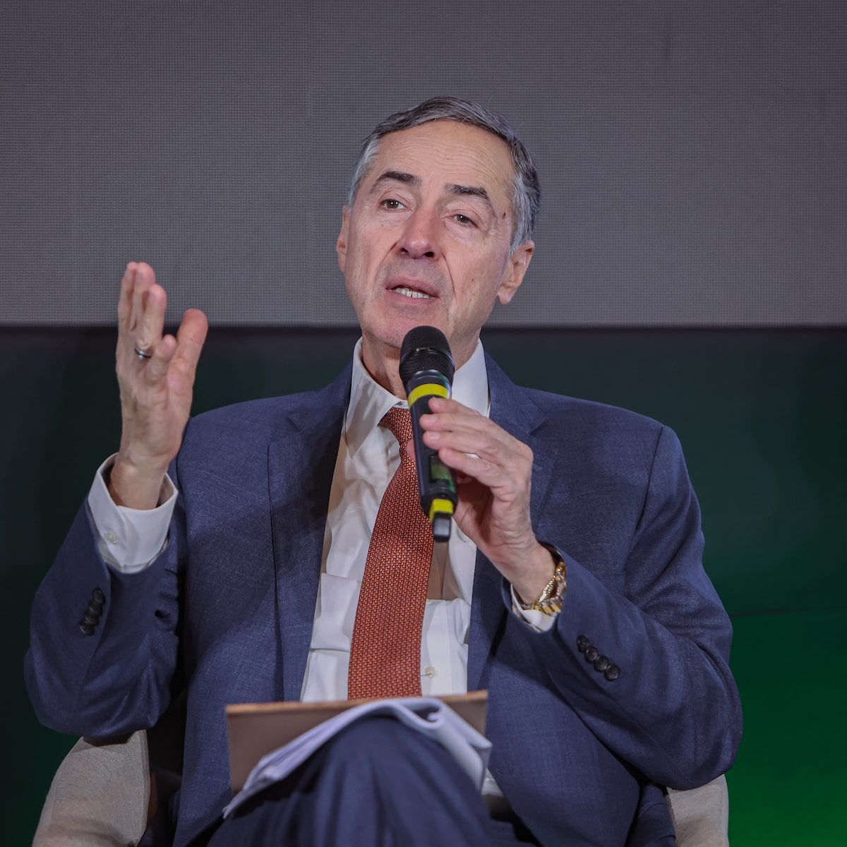 Ex-presidente do STF, Barroso defende classe de juízes: ‘acidente’ não define o Judiciário