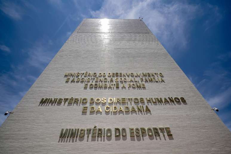 Planos dos candidatos para o esporte priorizam saúde e inclusão, mas ignoram realidade do atleta profissional, avaliam especialistas