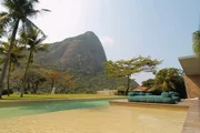 Casa que Vorcaro alugou para “KN” tem praia privada e projeto de Burle Marx - imagem 5