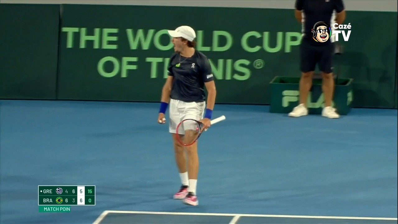 João Fonseca vence primeira partida de virada na Copa Davis, se emociona, e Brasil abre 1 a 0