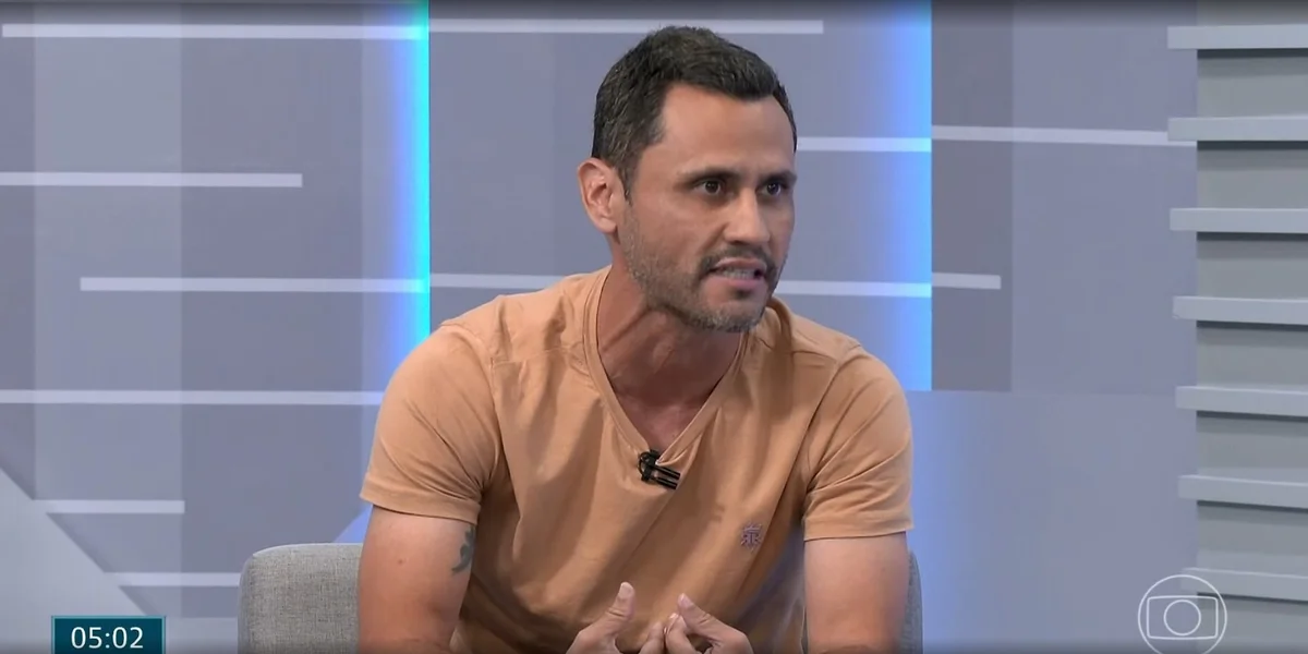 Cleitinho Azevedo dá entrevista a Rede Globo