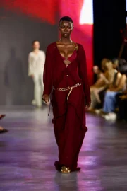 Metrópoles Catwalk conclui edição com Petzold 1981, Lago e Vitor Cunha