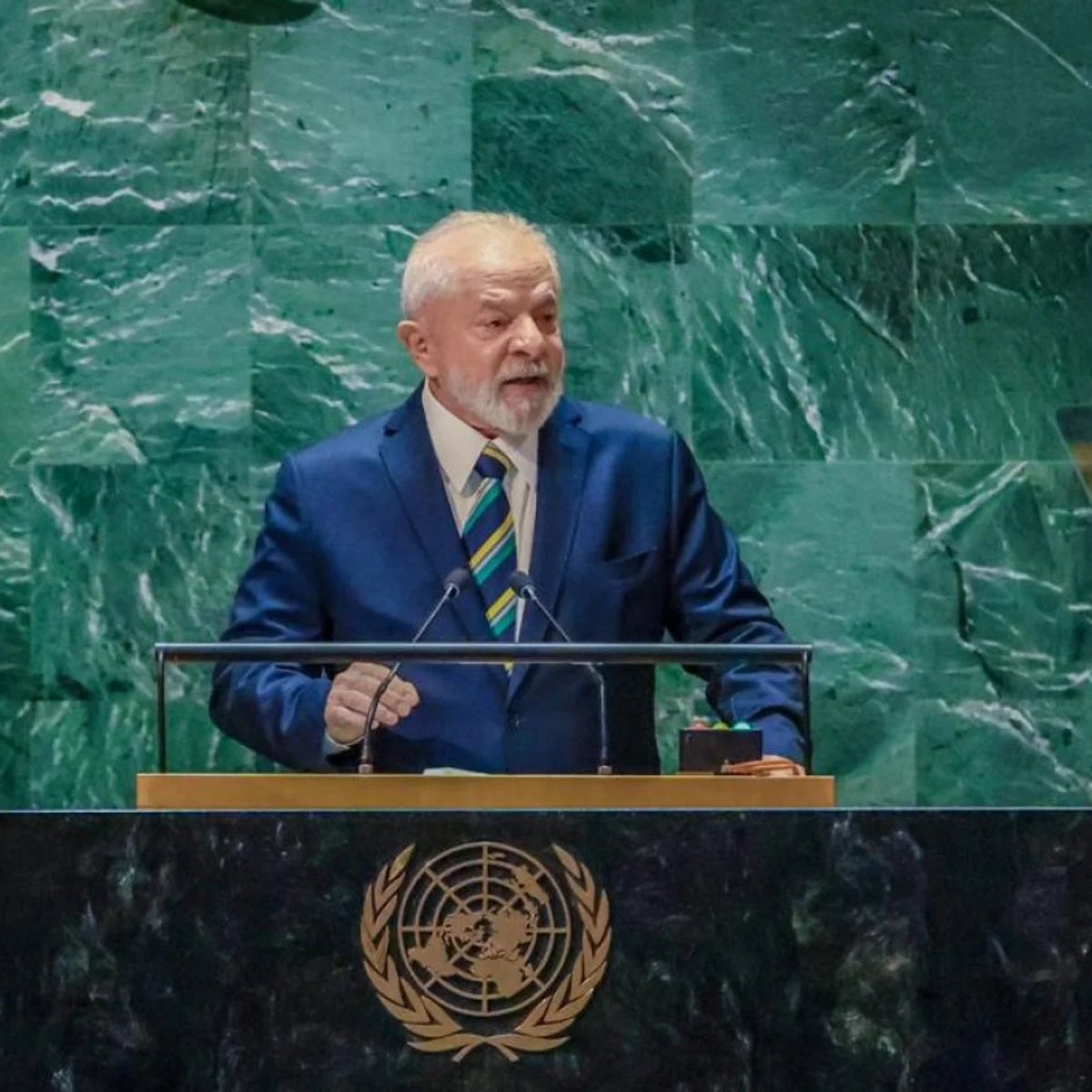 Lula se reúne com Mamdani, presidente do Uruguai e Bernie Sanders em NY