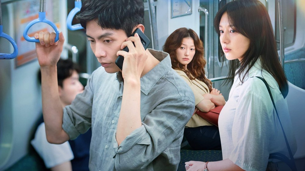 Meu Diário Para a Liberdade acompanha a rotina de três irmãos — Foto: Reprodução/IMDb