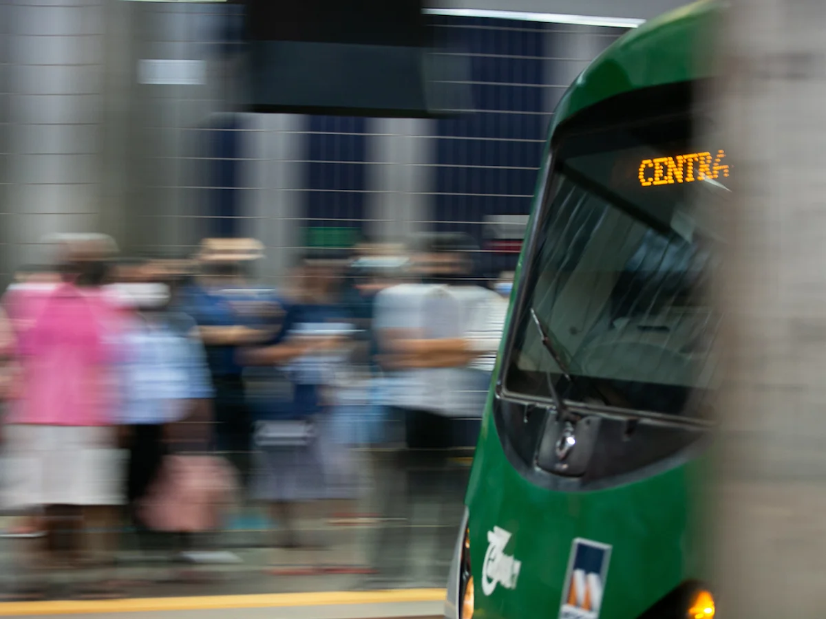 Metrô funciona com horário estendido no feriado de Nossa Senhora Aparecida