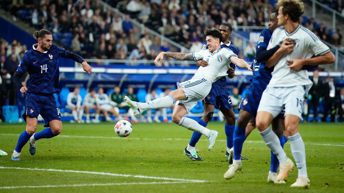 Alessandro Bastoni Revela Forte Sinal da Itália após o Empate com a França