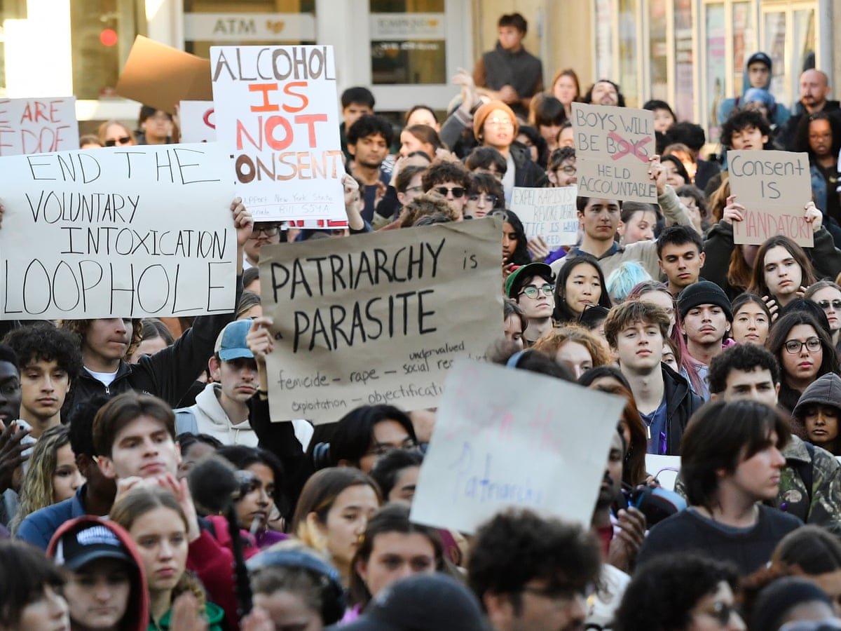 'Será que isso é pouco e tarde demais?': estudantes de Cornell sobre a resposta da escola às acusações de estupro em grupo