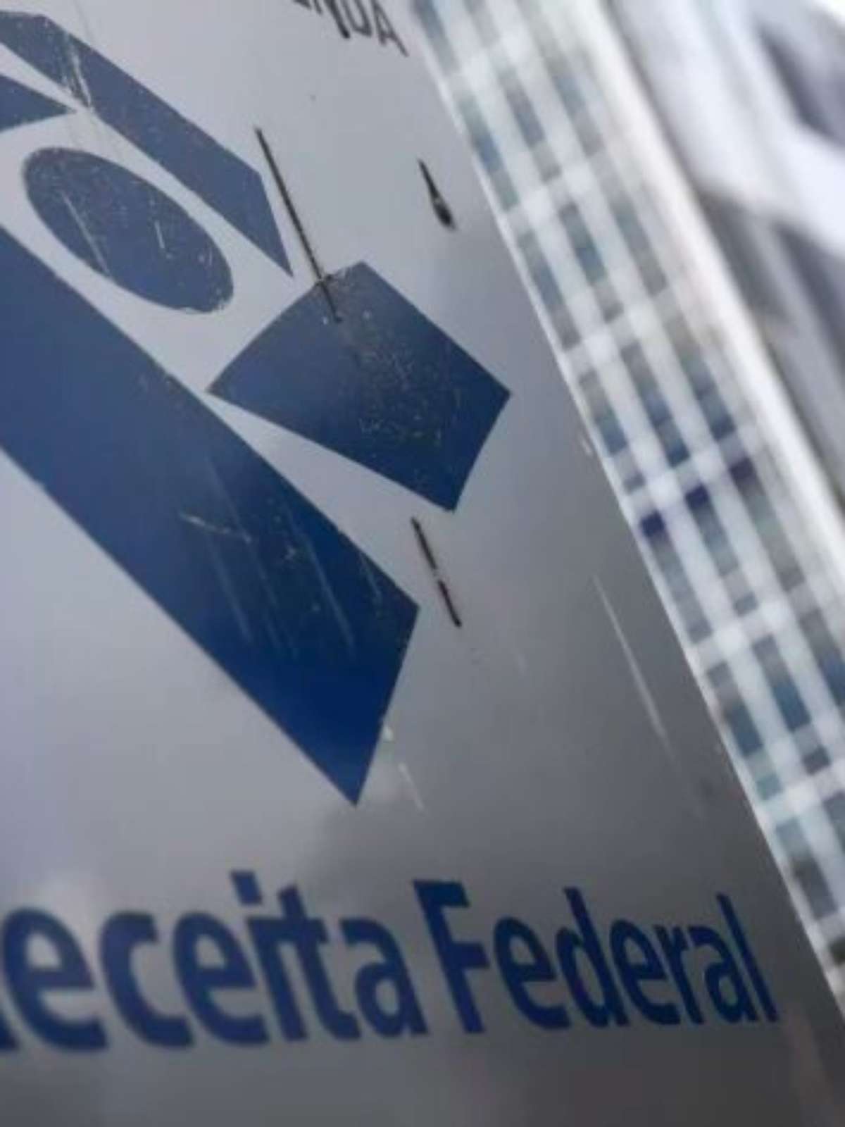 Receita Federal devolve valor recorde de R$ 41 bilhões em restituições do IR em 2026