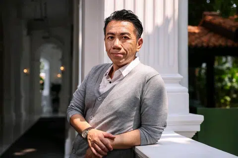 Duas graphic novels de Singapura revisitam o tigre do Hotel Raffles e um caso de histeria em massa masculina