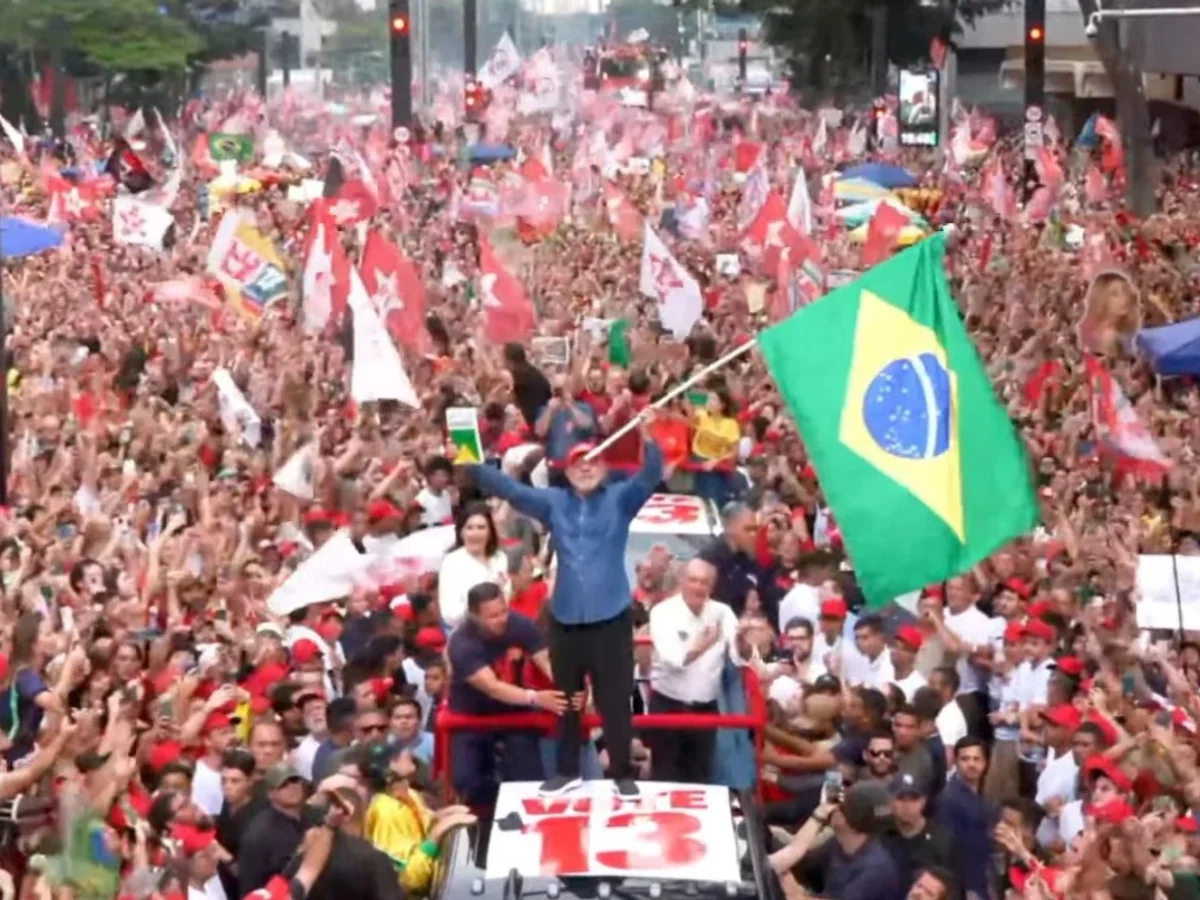 Lideranças latino-americanas de esquerda parabenizam Lula por reeleição