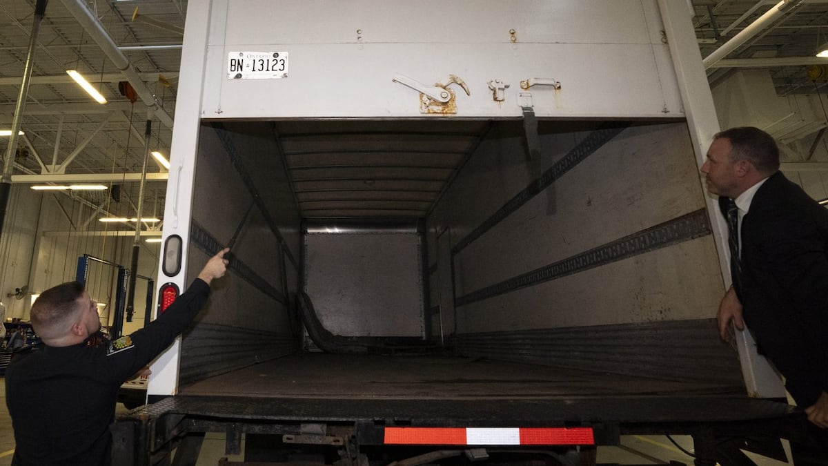Key figure in Pearson gold heist tells trial kidnappers took his money in Pakistan