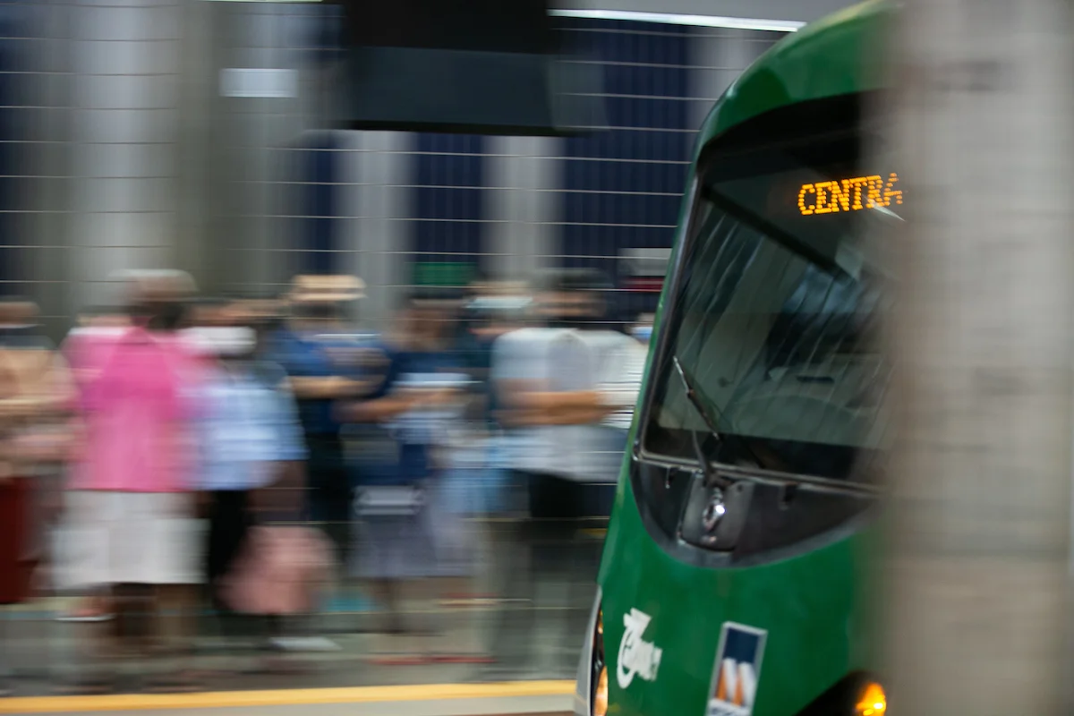 Metrô funciona com horário estendido no feriado de Nossa Senhora Aparecida