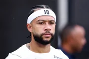 Interino do Corinthians defende Memphis e fala sobre chegada de Seedorf