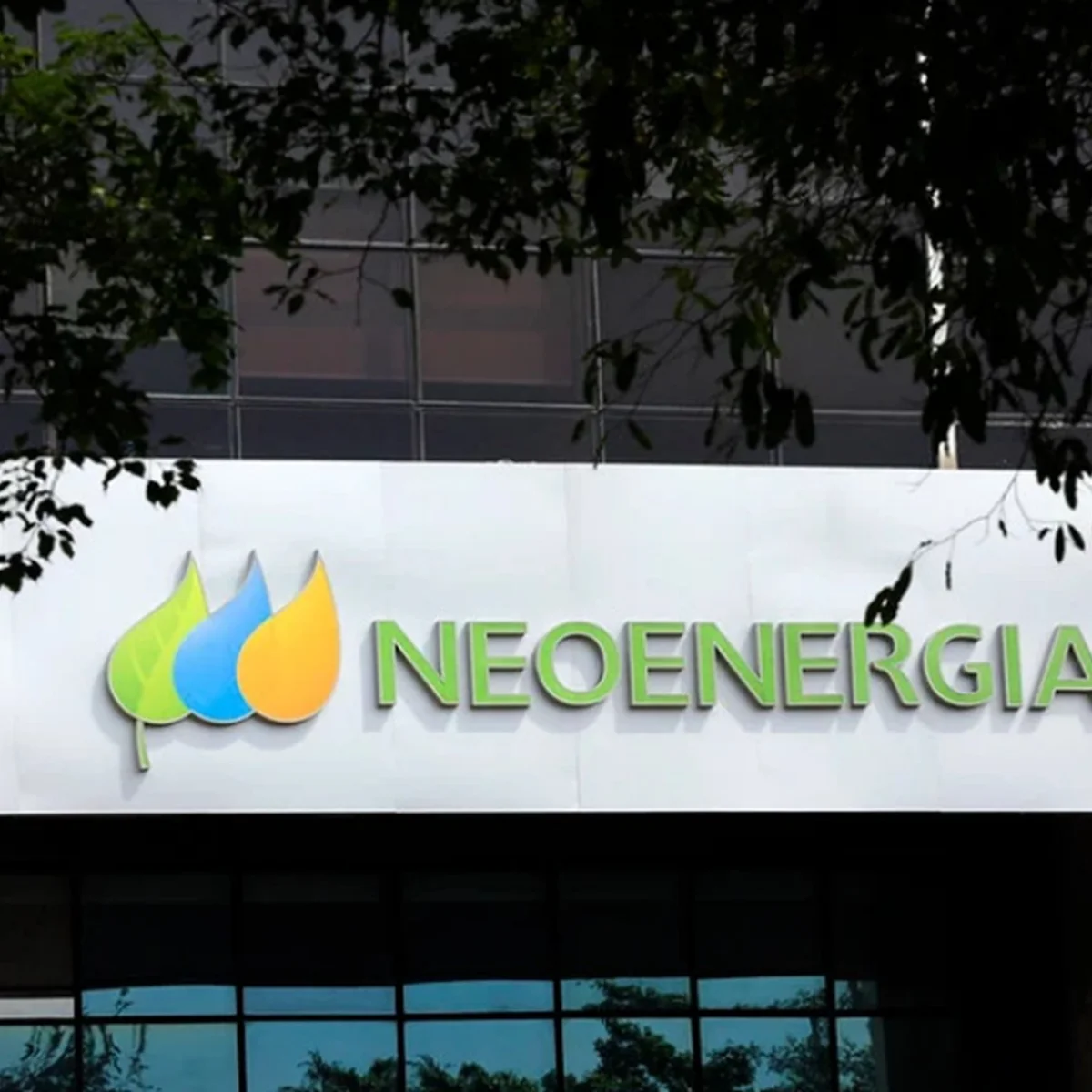 Conta cara e falta de luz: queixas contra Neoenergia sobem 88% em 6 meses