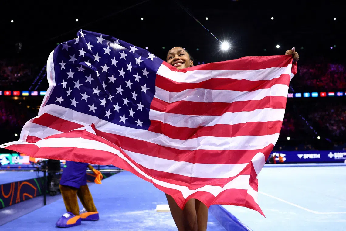 Ginástica - Blakely vence o título geral mundial após contratempos com lesões