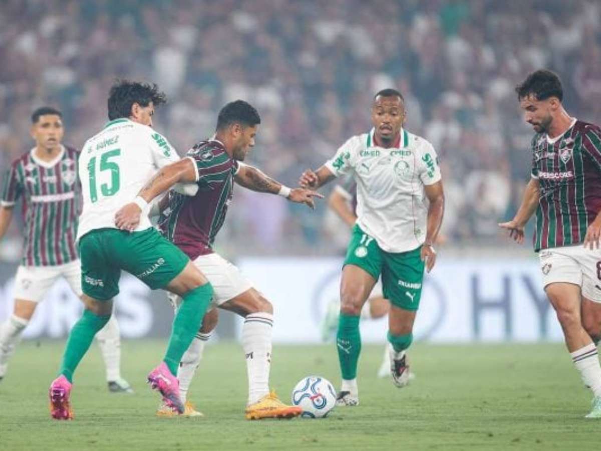 Hulk vê Fluminense "vivo" após gol no fim contra o Palmeiras