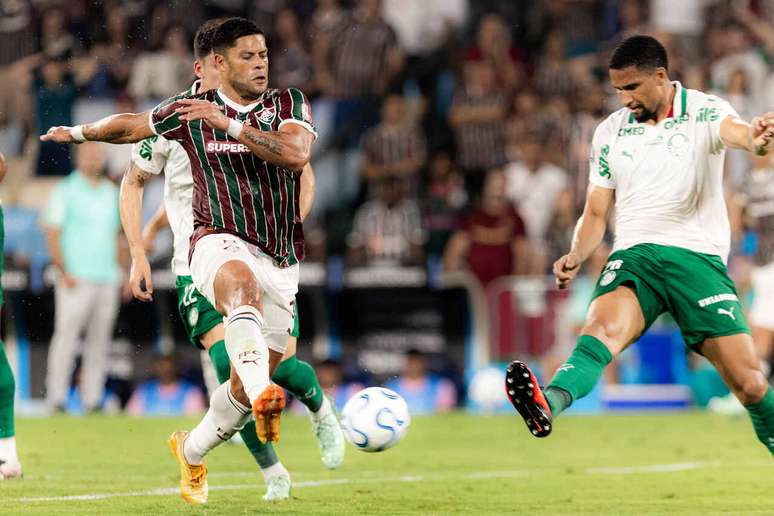 Hulk vê Fluminense "vivo" após gol no fim contra o Palmeiras