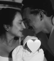 Léo Ortiz e Maitê Lo Sardo anunciam o nascimento da primeira filha, Serena