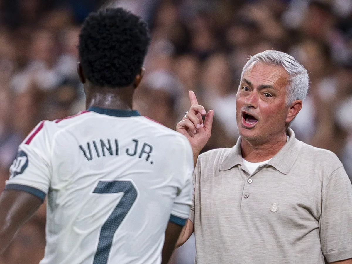 Mourinho diz que Vini Jr. não é intocável, mas confirma titularidade