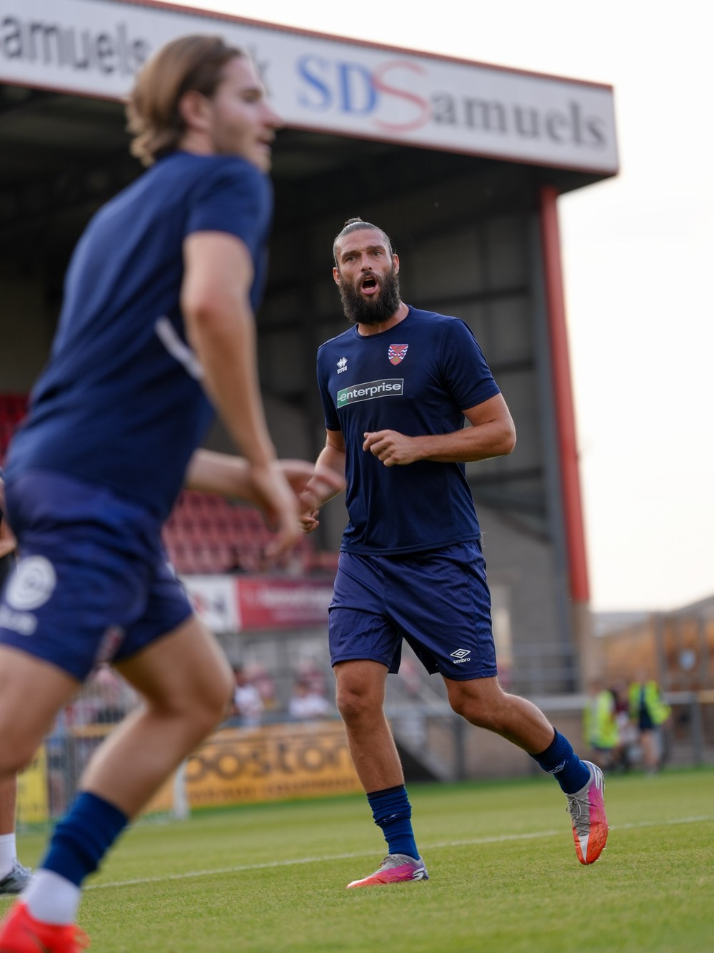 O jogador de futebol Andy Carroll — Foto: reprodução